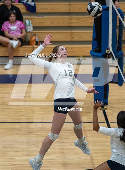 Thumbnail 3 in Cathedral vs Indianapolis Scecina Memorial (City Tourney final) photogallery.