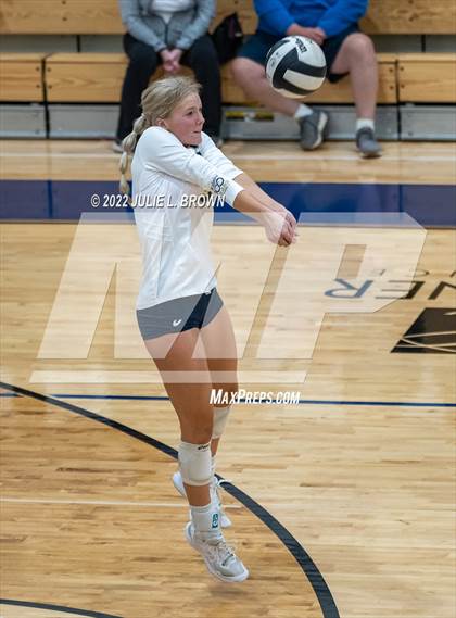 Thumbnail 3 in Cathedral vs Indianapolis Scecina Memorial (City Tourney final) photogallery.