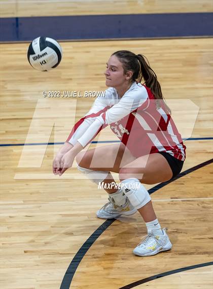 Thumbnail 3 in Cathedral vs Indianapolis Scecina Memorial (City Tourney final) photogallery.