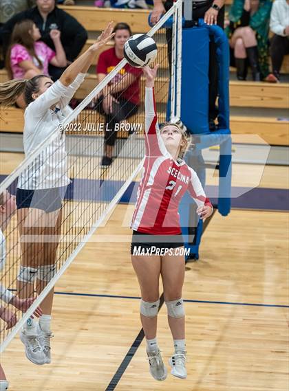 Thumbnail 3 in Cathedral vs Indianapolis Scecina Memorial (City Tourney final) photogallery.