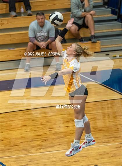 Thumbnail 1 in Cathedral vs Indianapolis Scecina Memorial (City Tourney final) photogallery.
