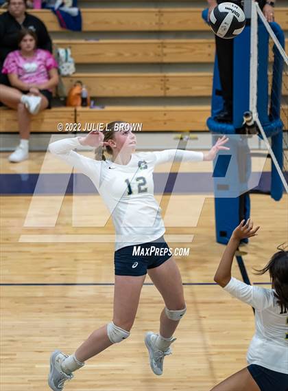 Thumbnail 1 in Cathedral vs Indianapolis Scecina Memorial (City Tourney final) photogallery.