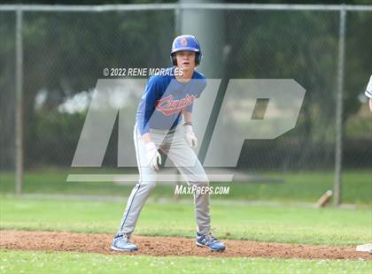 Thumbnail 3 in Serra vs La Salle photogallery.