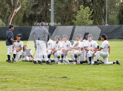 Thumbnail 1 in Serra vs La Salle photogallery.