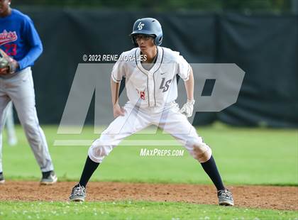 Thumbnail 2 in Serra vs La Salle photogallery.
