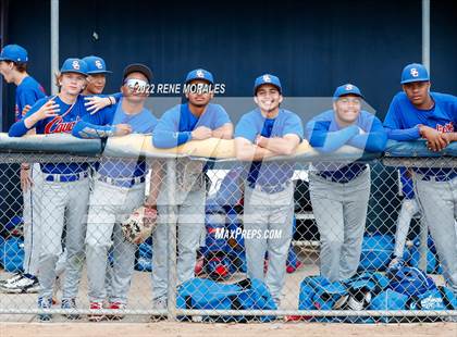 Thumbnail 3 in Serra vs La Salle photogallery.