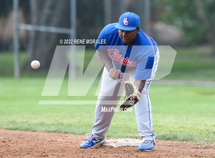 Thumbnail 3 in Serra vs La Salle photogallery.