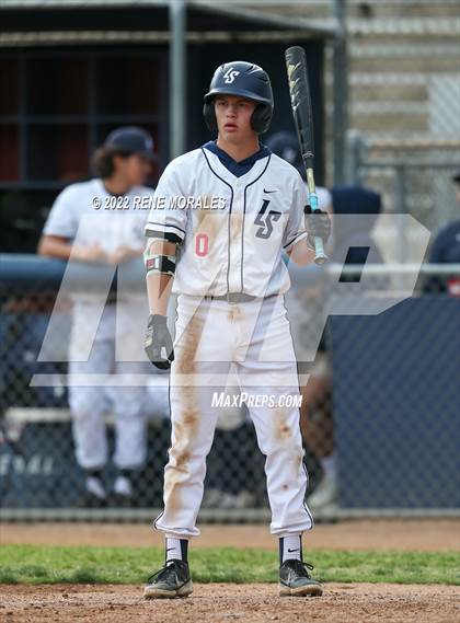 Thumbnail 1 in Serra vs La Salle photogallery.