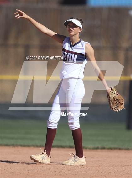 Thumbnail 1 in Legend vs. Cherokee Trail (CHSAA 5A 1st Round Playoff) photogallery.