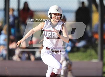 Thumbnail 1 in Legend vs. Cherokee Trail (CHSAA 5A 1st Round Playoff) photogallery.