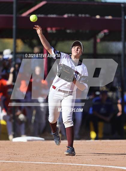 Thumbnail 3 in Legend vs. Cherokee Trail (CHSAA 5A 1st Round Playoff) photogallery.