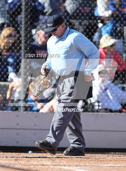 Thumbnail 1 in Legend vs. Cherokee Trail (CHSAA 5A 1st Round Playoff) photogallery.
