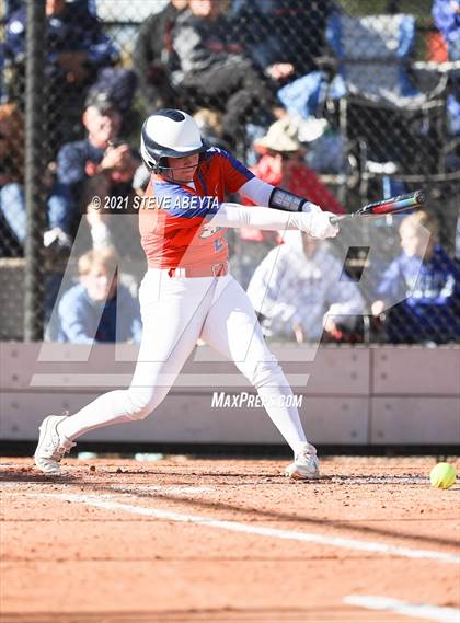 Thumbnail 2 in Legend vs. Cherokee Trail (CHSAA 5A 1st Round Playoff) photogallery.