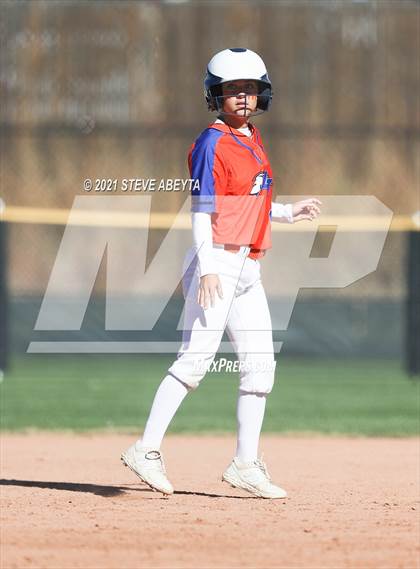 Thumbnail 1 in Legend vs. Cherokee Trail (CHSAA 5A 1st Round Playoff) photogallery.