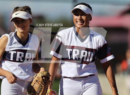 Thumbnail 1 in Legend vs. Cherokee Trail (CHSAA 5A 1st Round Playoff) photogallery.