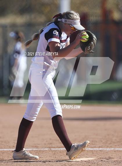 Thumbnail 2 in Legend vs. Cherokee Trail (CHSAA 5A 1st Round Playoff) photogallery.