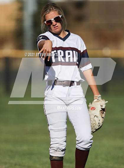 Thumbnail 1 in Legend vs. Cherokee Trail (CHSAA 5A 1st Round Playoff) photogallery.