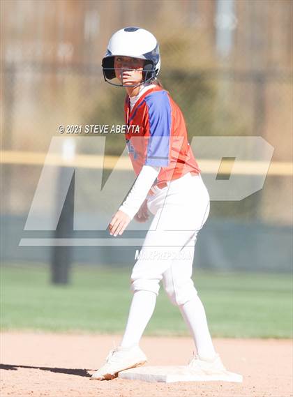 Thumbnail 2 in Legend vs. Cherokee Trail (CHSAA 5A 1st Round Playoff) photogallery.