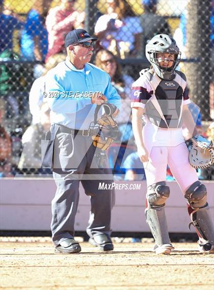 Thumbnail 2 in Legend vs. Cherokee Trail (CHSAA 5A 1st Round Playoff) photogallery.