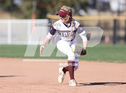 Thumbnail 3 in Legend vs. Cherokee Trail (CHSAA 5A 1st Round Playoff) photogallery.