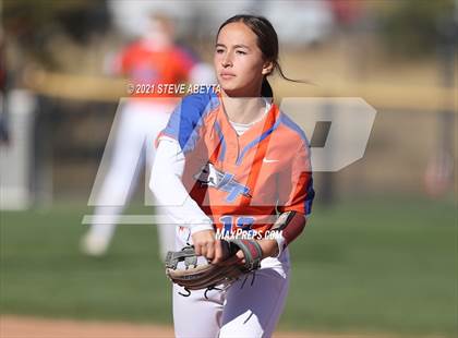 Thumbnail 1 in Legend vs. Cherokee Trail (CHSAA 5A 1st Round Playoff) photogallery.