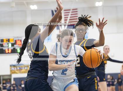 Thumbnail 2 in Riverdale Ridge vs Northfield (CHSAA 6A Playoffs Round 1) photogallery.