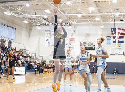 Thumbnail 3 in Riverdale Ridge vs Northfield (CHSAA 6A Playoffs Round 1) photogallery.