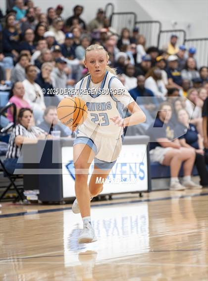 Thumbnail 2 in Riverdale Ridge vs Northfield (CHSAA 6A Playoffs Round 1) photogallery.