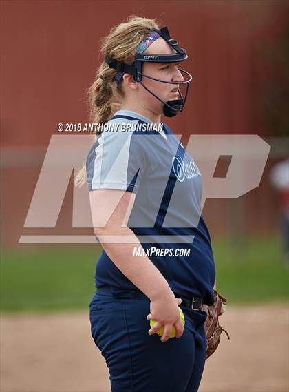 Thumbnail 3 in Oakmont vs. Reed (Preseason Tournament) photogallery.