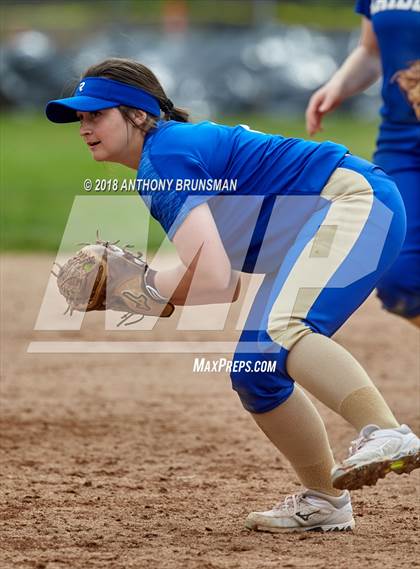 Thumbnail 2 in Oakmont vs. Reed (Preseason Tournament) photogallery.