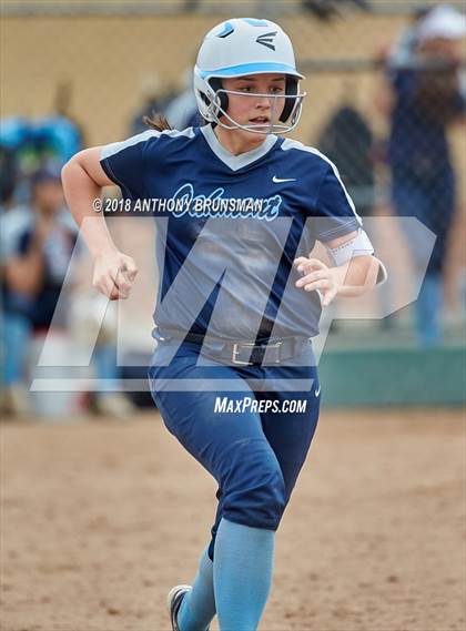 Thumbnail 1 in Oakmont vs. Reed (Preseason Tournament) photogallery.