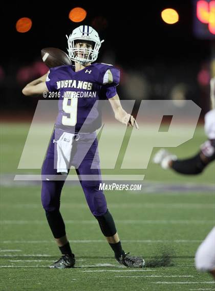 Thumbnail 2 in Lockhart @ Marble Falls photogallery.