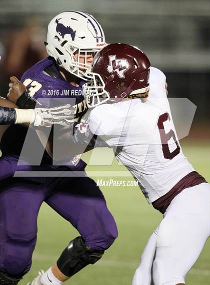 Thumbnail 3 in Lockhart @ Marble Falls photogallery.