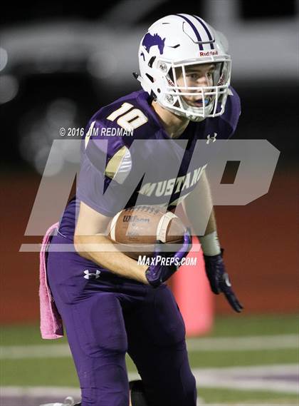 Thumbnail 2 in Lockhart @ Marble Falls photogallery.