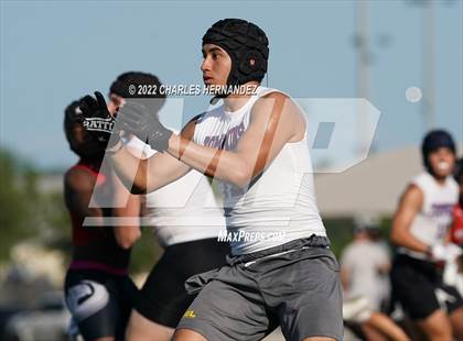 Thumbnail 3 in Harker Heights vs Tompkins (Texas 7 on 7 State Qualifier) photogallery.