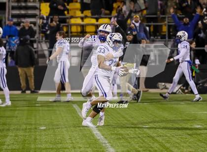 Thumbnail 2 in Steubenville vs. Wyoming (OHSAA Div 4 State Semifinal) photogallery.