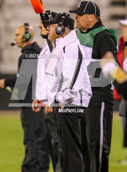 Thumbnail 2 in Steubenville vs. Wyoming (OHSAA Div 4 State Semifinal) photogallery.