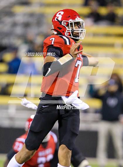 Thumbnail 3 in Steubenville vs. Wyoming (OHSAA Div 4 State Semifinal) photogallery.