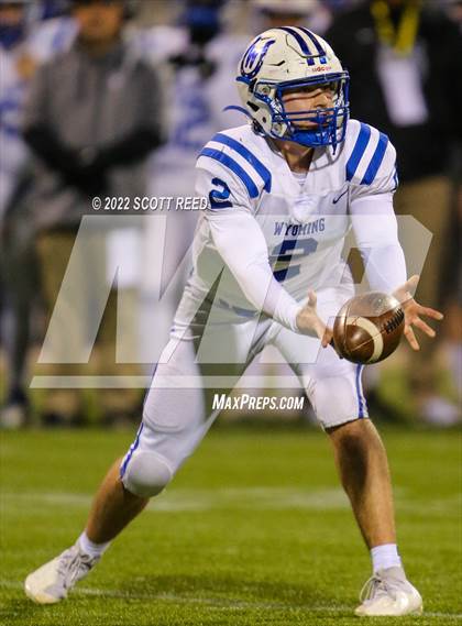 Thumbnail 1 in Steubenville vs. Wyoming (OHSAA Div 4 State Semifinal) photogallery.