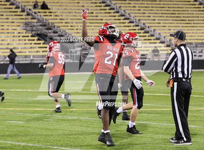 Thumbnail 1 in Steubenville vs. Wyoming (OHSAA Div 4 State Semifinal) photogallery.