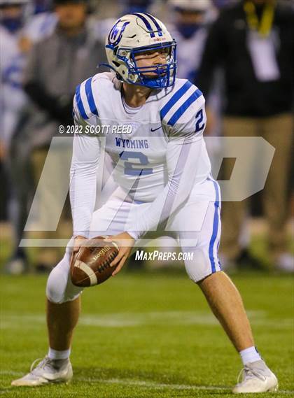 Thumbnail 3 in Steubenville vs. Wyoming (OHSAA Div 4 State Semifinal) photogallery.