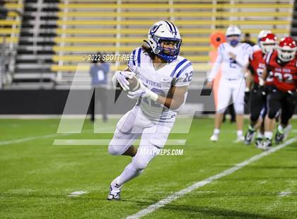 Thumbnail 3 in Steubenville vs. Wyoming (OHSAA Div 4 State Semifinal) photogallery.