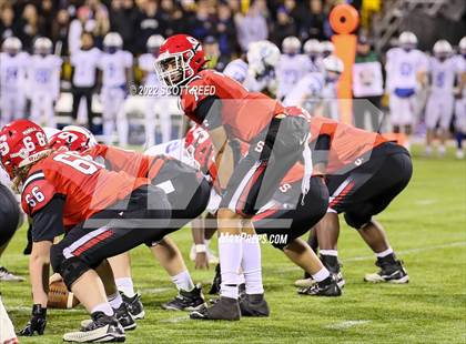 Thumbnail 2 in Steubenville vs. Wyoming (OHSAA Div 4 State Semifinal) photogallery.