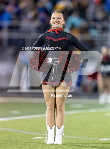 Thumbnail 1 in Chapel Hill vs. Kilgore (UIL 4A DI Regional Final) photogallery.