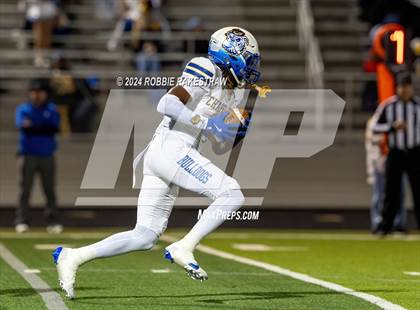Thumbnail 1 in Chapel Hill vs. Kilgore (UIL 4A DI Regional Final) photogallery.