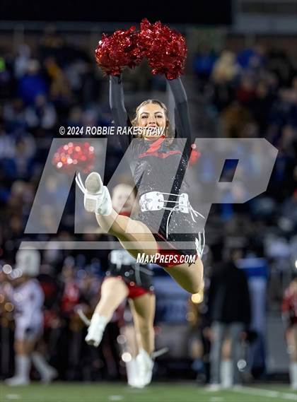 Thumbnail 2 in Chapel Hill vs. Kilgore (UIL 4A DI Regional Final) photogallery.