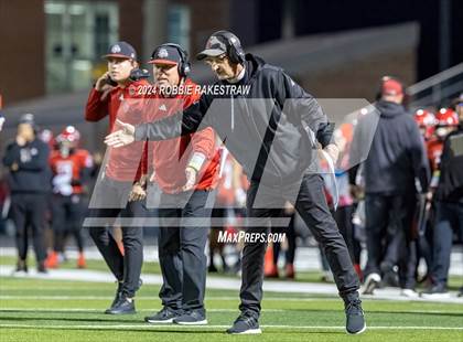 Thumbnail 2 in Chapel Hill vs. Kilgore (UIL 4A DI Regional Final) photogallery.