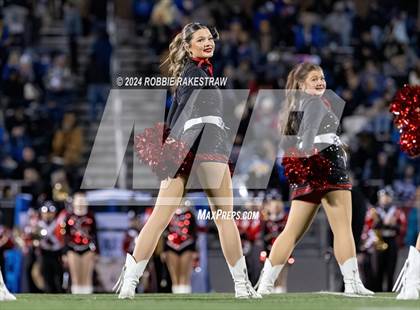 Thumbnail 2 in Chapel Hill vs. Kilgore (UIL 4A DI Regional Final) photogallery.