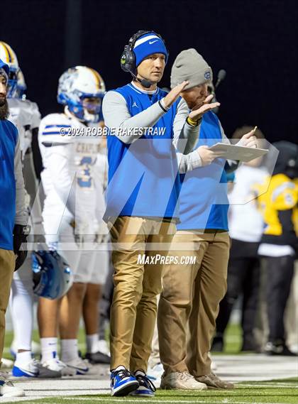 Thumbnail 1 in Chapel Hill vs. Kilgore (UIL 4A DI Regional Final) photogallery.