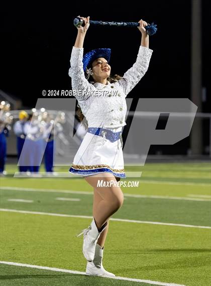 Thumbnail 2 in Chapel Hill vs. Kilgore (UIL 4A DI Regional Final) photogallery.